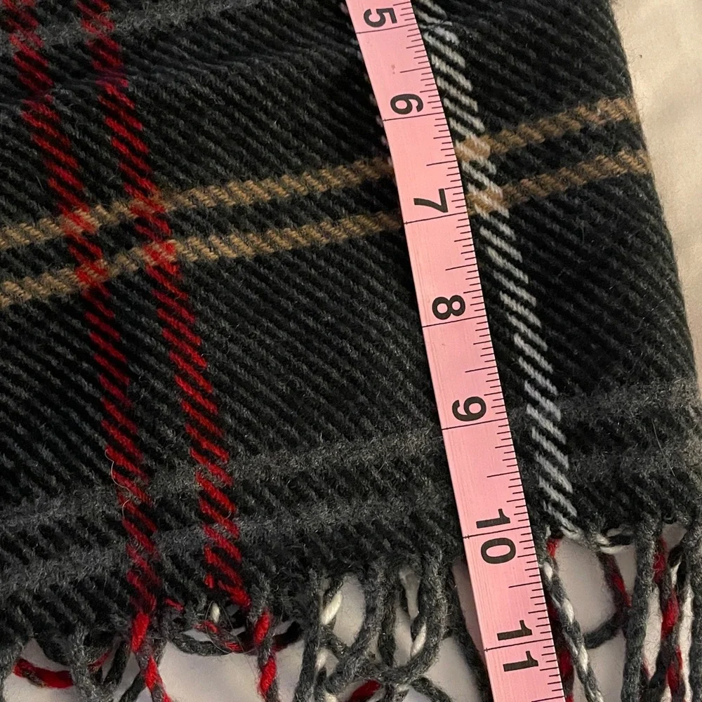 Winter Plaid Scarf Infinity Fringe Grey Plaid (Tan, Red, White) 60 x 10  NWT